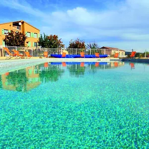 Le Domaine Du Grand Luberon Village de vacances Céreste